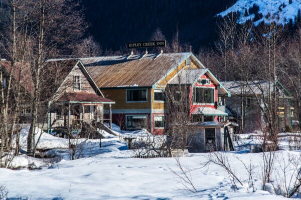 lorblanc_heliski_canada-lastfrontier-ripley-6