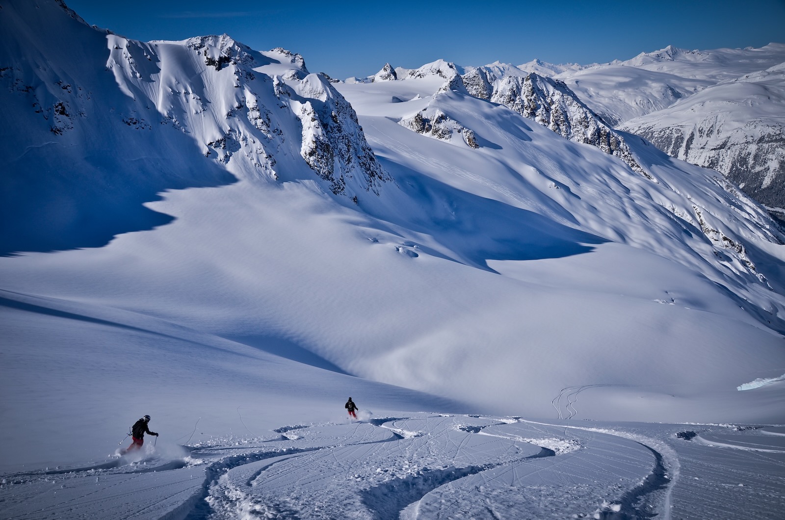 Héliski au Canada : explorez la Colombie-Britannique et ses terrains mythiques
